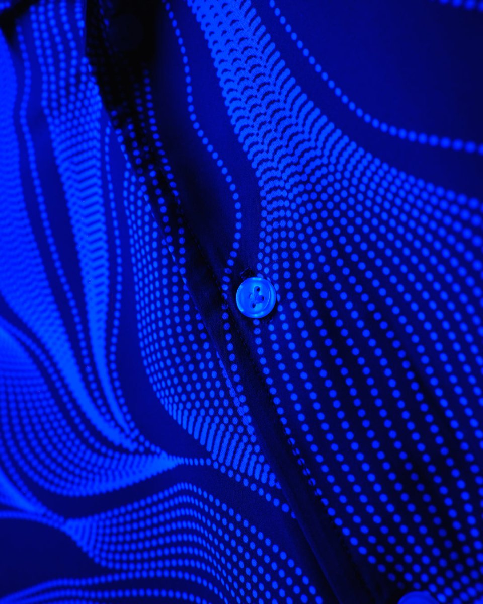 Spectrum | UV Light Glowing